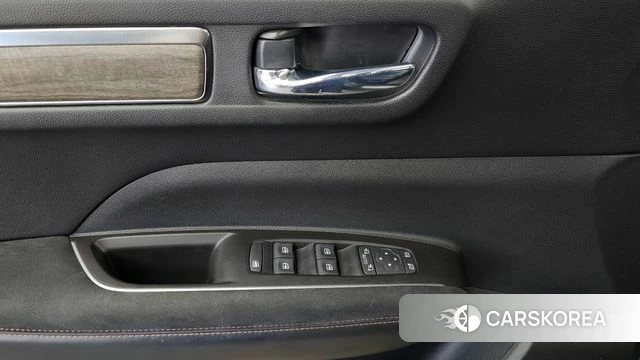 Renault Korea (Samsung) The New QM6 id 4922243 из Кореи 21