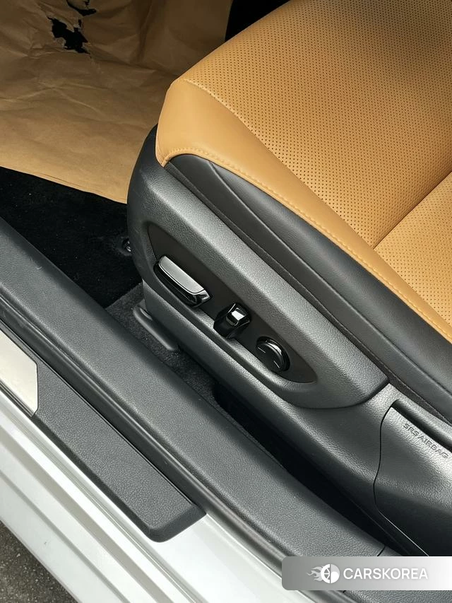Lexus ES id 4367535 из Китая 21