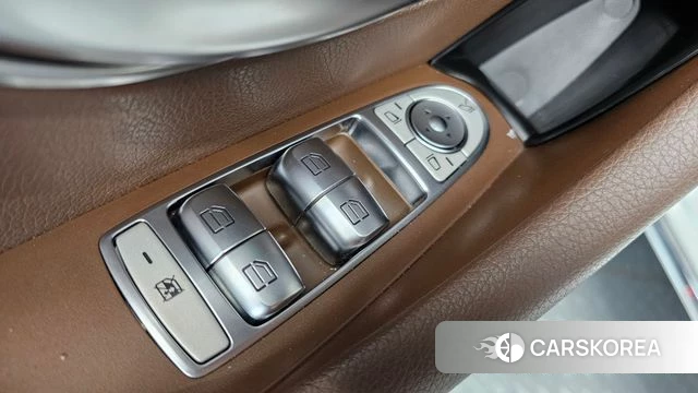Mercedes-Benz E-Class W213 id 4447401 из Кореи 21