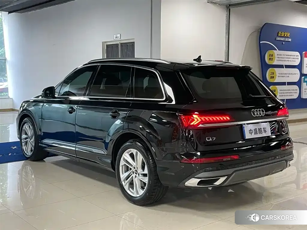 Audi Q7 id 4548190 из Китая 22