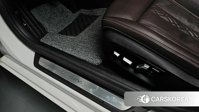 BMW 5 Series (G30) id 4693220 из Кореи 21