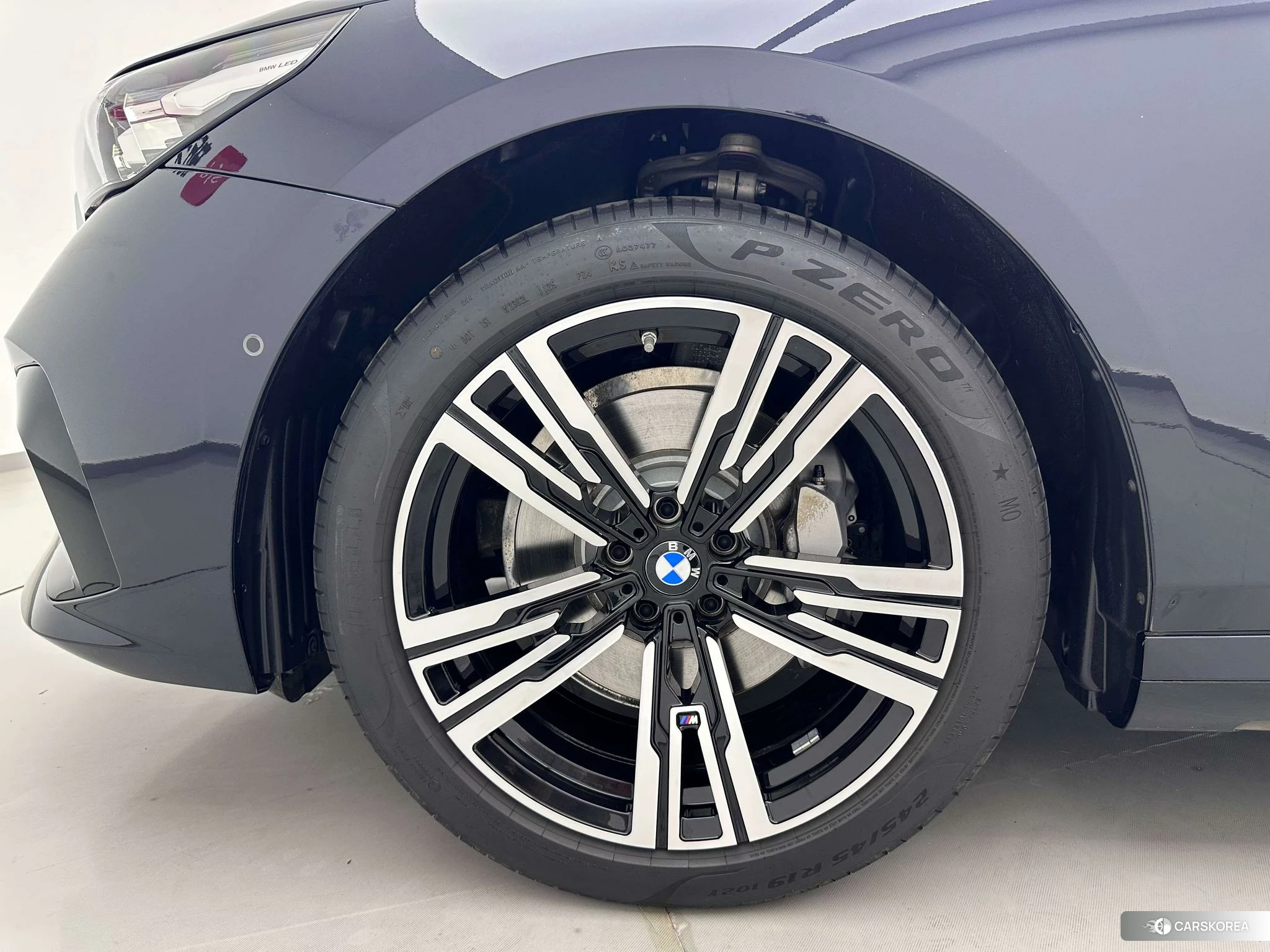 BMW 5 series id 4513947 из Китая 21