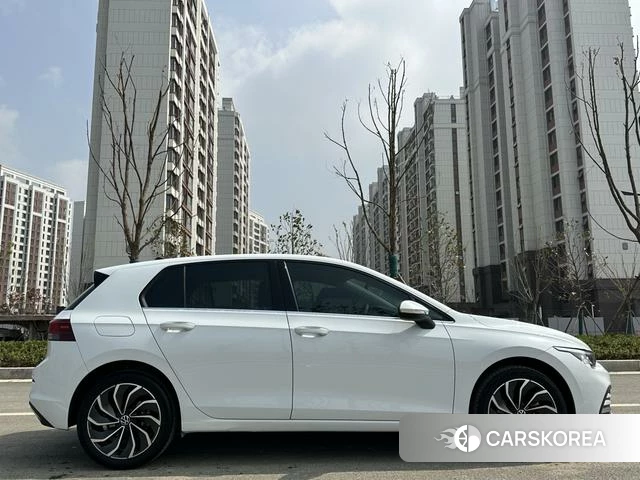 Volkswagen Golf id 3993812 из Китая 21