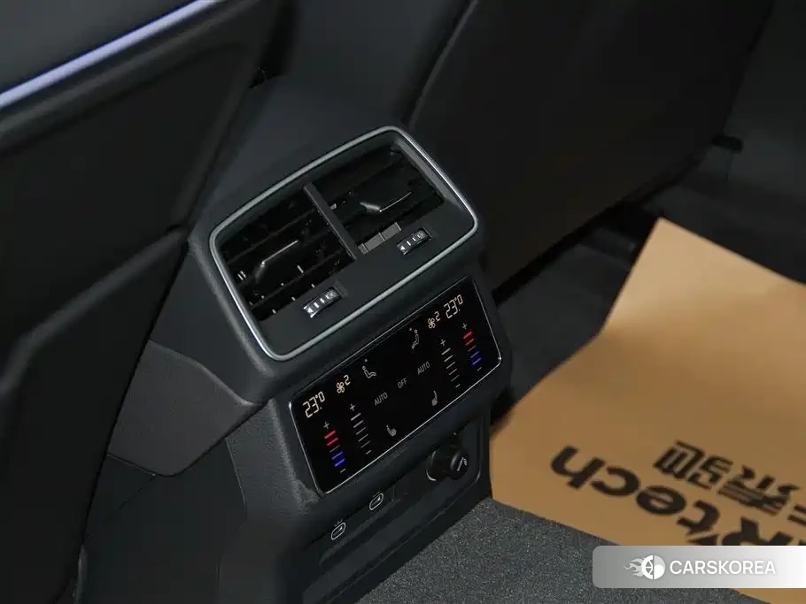 Audi A7L id 4649395 из Китая 21