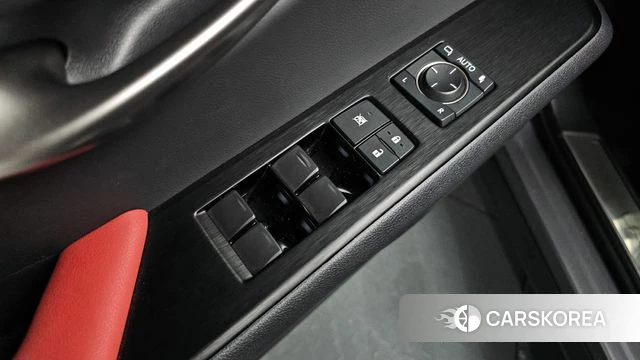 Lexus UX250h id 4362105 из Кореи 21