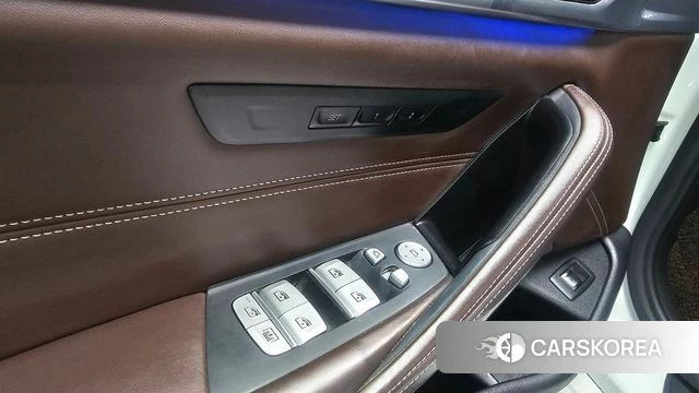 BMW 5 Series (G30) id 4698404 из Кореи 21