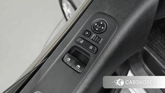 Hyundai Staria id 4863936 из Кореи 21
