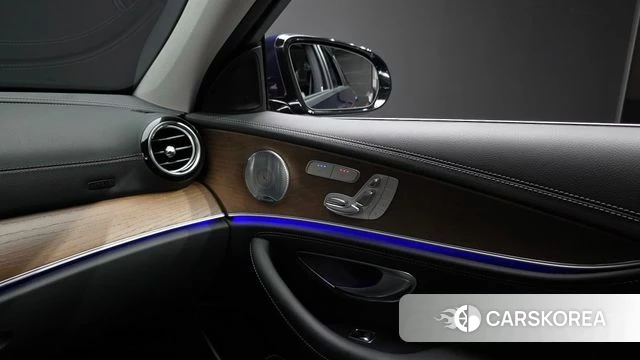 Mercedes-Benz E-Class W213 id 4882358 из Кореи 21
