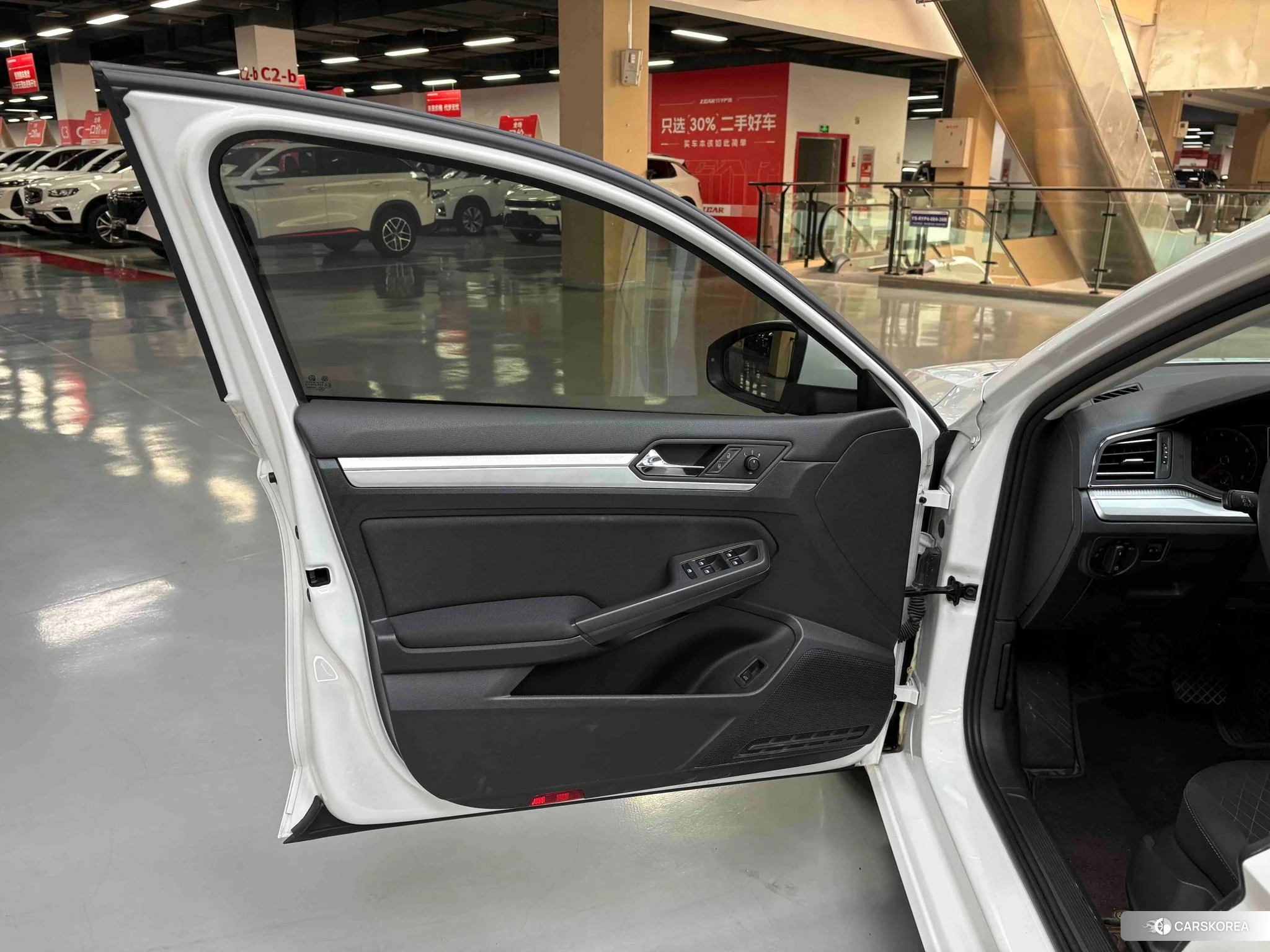 Volkswagen Lingdu id 4452274 из Китая 21