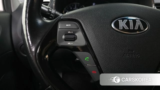 Kia The New K3 id 4907813 из Кореи 21