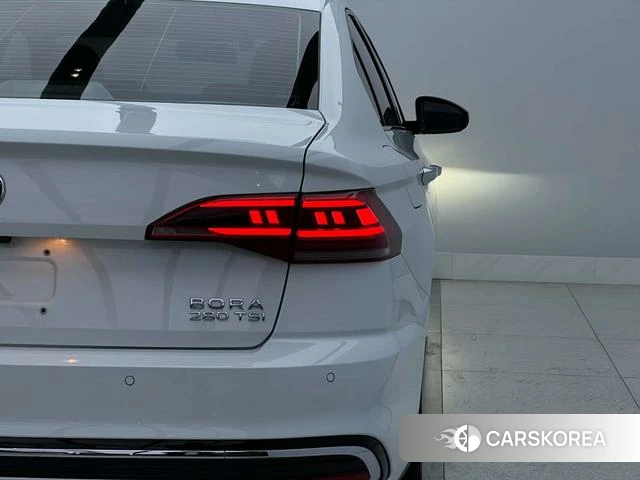 Volkswagen Bora id 4256471 из Китая 21
