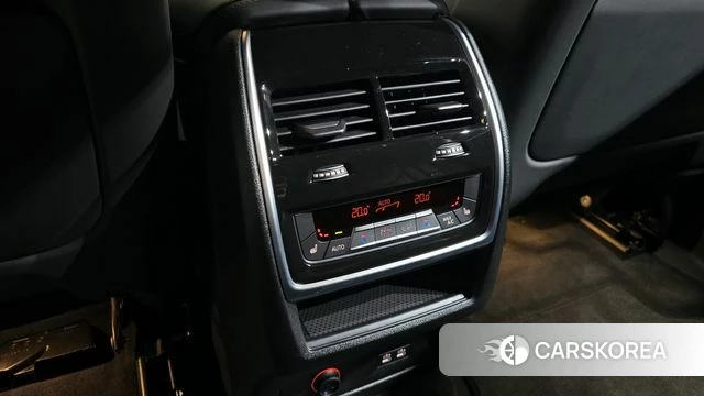 BMW XM (G09) id 4394384 из Кореи 21