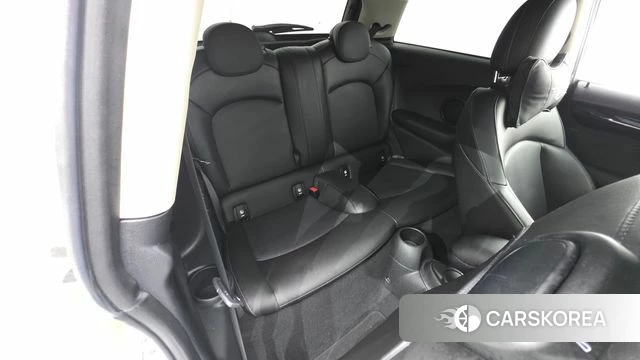 Mini Cooper id 4667395 из Кореи 21