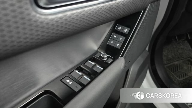 Land Rover Range Rover Velar id 4230610 из Кореи 21