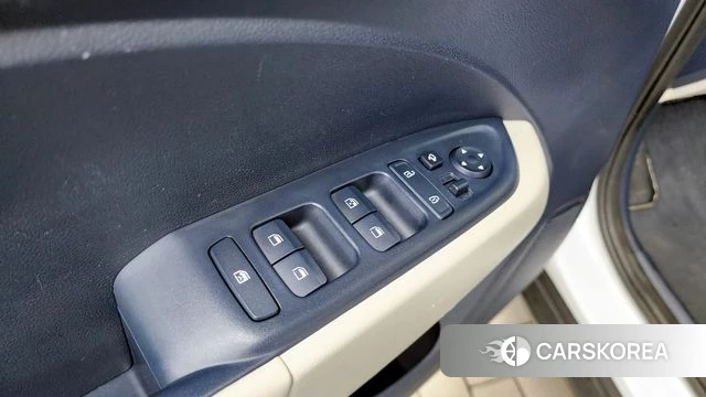 Hyundai Venue id 4382540 из Кореи 21