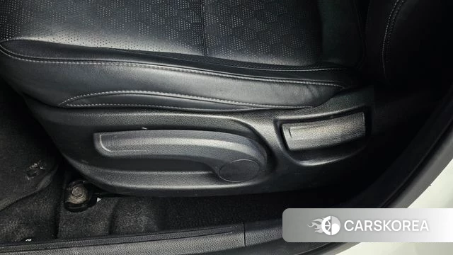 Kia Seltos id 4763899 из Кореи 21