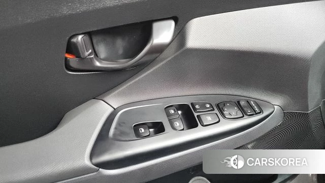 Hyundai Veloster (JS) id 4489942 из Кореи 21