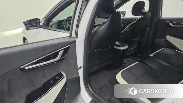 Kia EV6 id 4230902 из Кореи 21