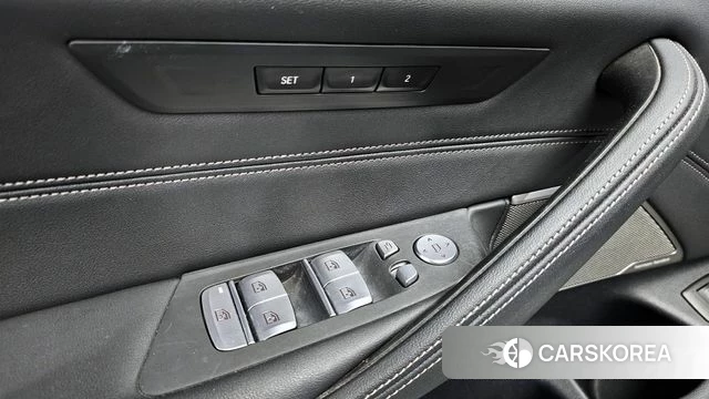 BMW 5 Series (G30) id 4283785 из Кореи 21