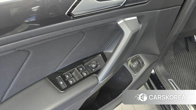 Volkswagen Tiguan Allspace id 4769810 из Кореи 21