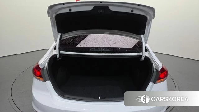 Hyundai Avante AD id 4615535 из Кореи 21