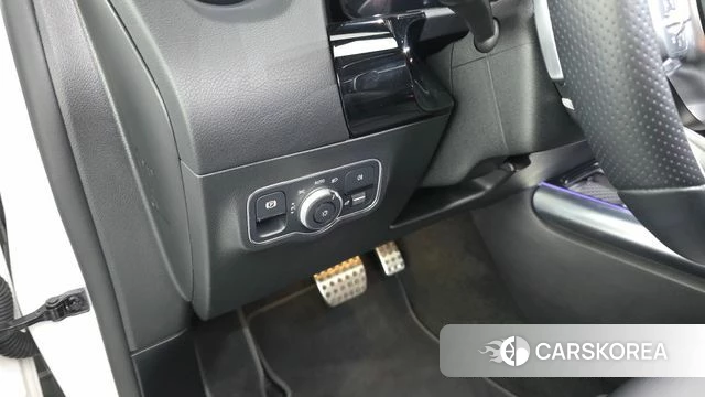 Mercedes-Benz EQA H243 id 4645649 из Кореи 21