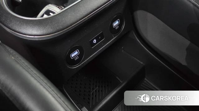 Hyundai Ionic 5 id 4936021 из Кореи 21