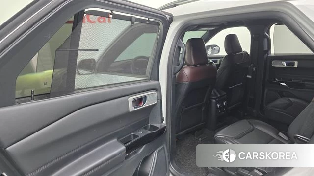 Ford Explorer 6th Generation id 4344582 из Кореи 21
