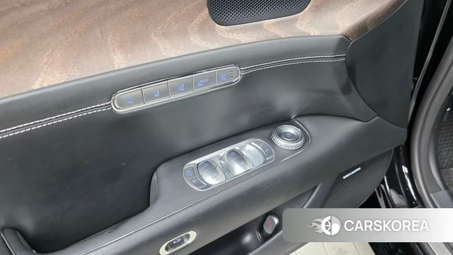 Genesis G90 (RS4) id 4585754 из Кореи 21