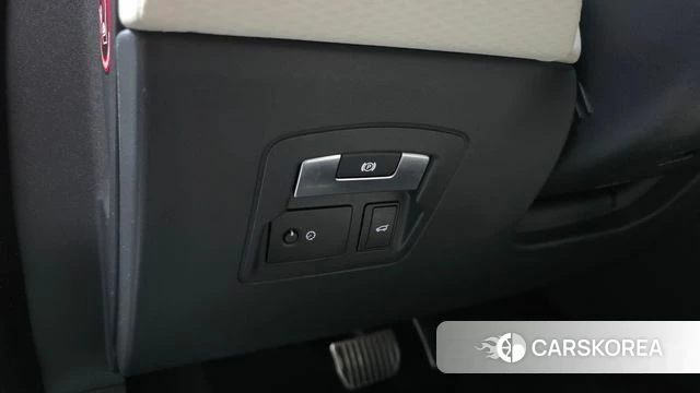 Land Rover Range Rover Velar id 4637740 из Кореи 21