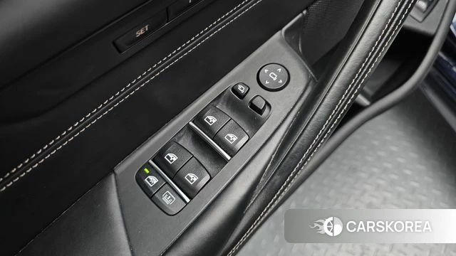 BMW 5 Series (G30) id 4397941 из Кореи 21