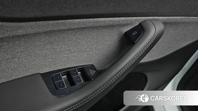 Tesla Model Y id 4321684 из Кореи 21