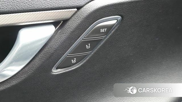 Hyundai The New Grandeur IG id 4619753 из Кореи 21