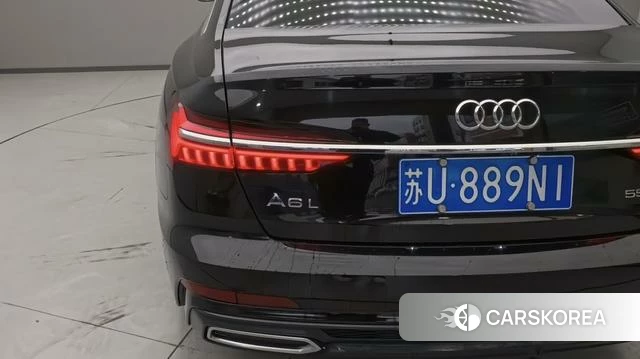 Audi A6L id 4238389 из Китая 21