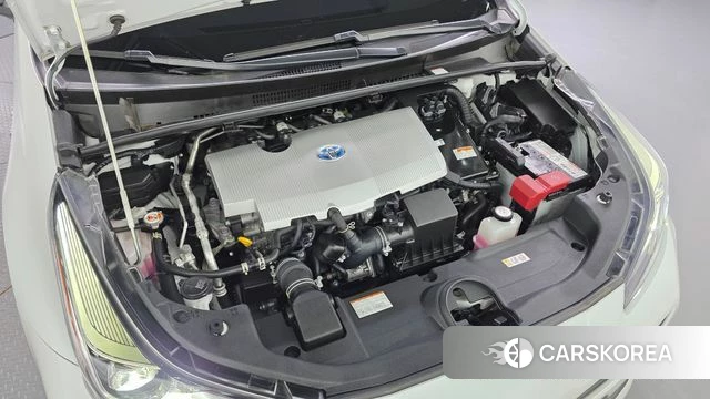 Toyota Prius 4th Generation id 4323063 из Кореи 21