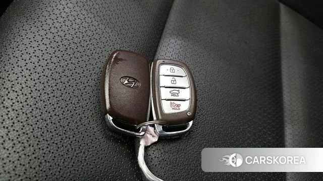 Hyundai Avante AD id 4403692 из Кореи 21