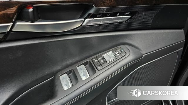 Genesis G90 id 4363220 из Кореи 21