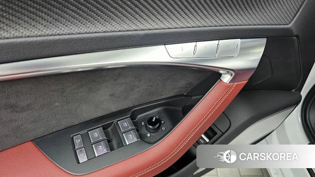 Audi S6 (C8) id 4741450 из Кореи 21