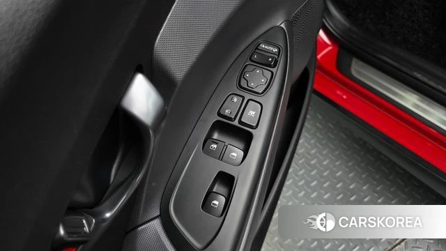 Hyundai Veloster (JS) id 4325344 из Кореи 21