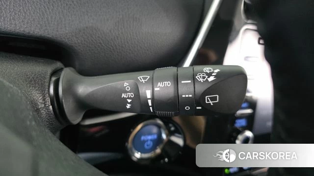 Toyota Prius 4th Generation id 4614154 из Кореи 21