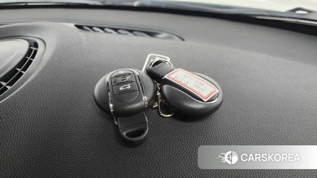 Mini Cooper id 4750291 из Кореи 21