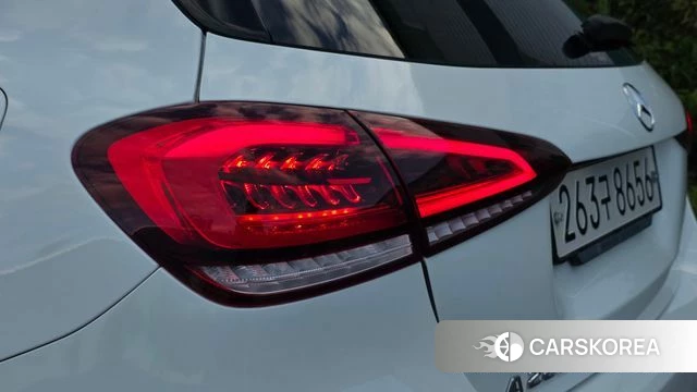 Mercedes-Benz A-Class W177 id 4769946 из Кореи 21