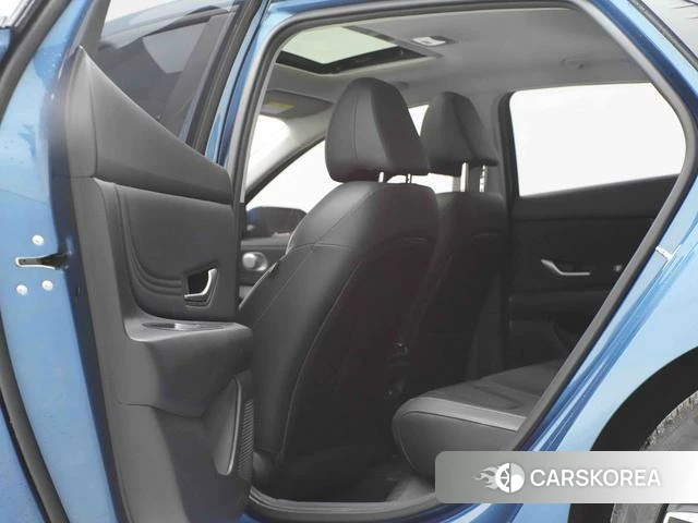 Hyundai Elantra id 4299997 из Китая 21