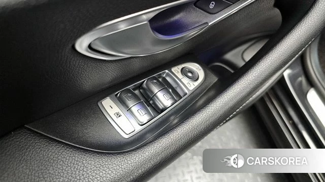Mercedes-Benz E-Class W213 id 4325780 из Кореи 21
