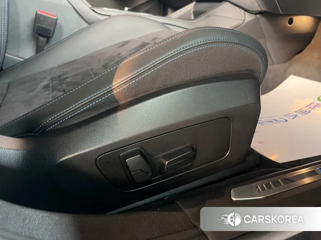 BMW 2 series id 4275830 из Китая 21