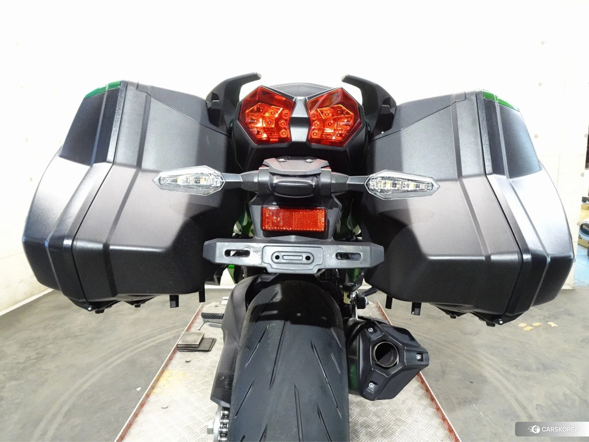 Kawasaki NINJA H2 SX SE id 3947991 из Японии 21