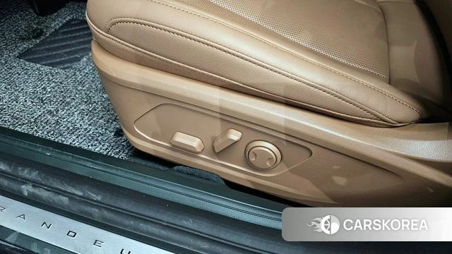 Hyundai Grandeur Hybrid (GN7) id 4222609 из Кореи 21