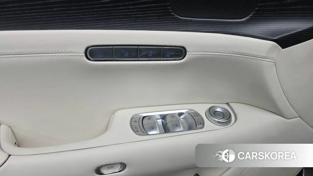 Genesis G90 (RS4) id 4202330 из Кореи 21