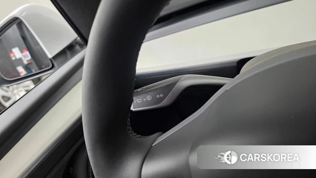 Tesla Model Y id 4315625 из Кореи 21