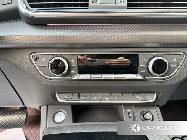 Audi Q5L Sportback id 4219299 из Китая 21